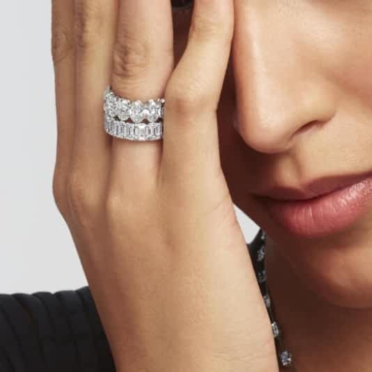 How To Wear Stackable Wedding Rings?