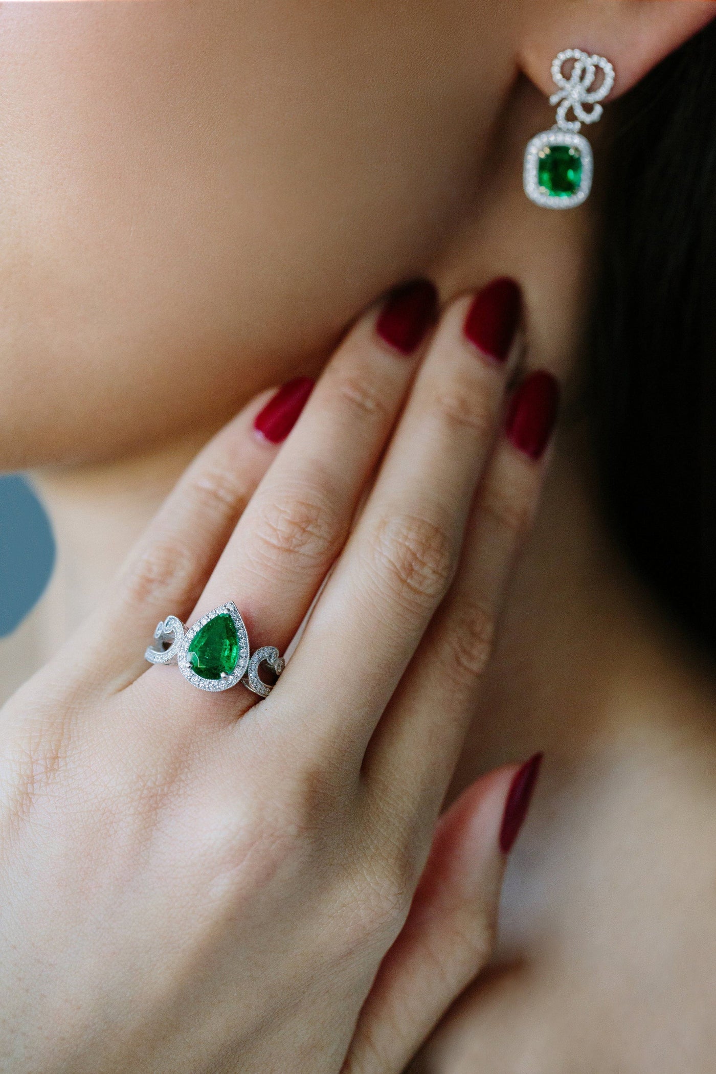 Emerson Fine Jewelry Platinum Pear Shape Columbian Emerald & Diamond Ring Engagement Rings